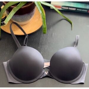 Victoria Secret Bra 36C